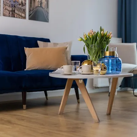 Deluxe By The Railway Station - Parking W Cenie 3* Breslavia