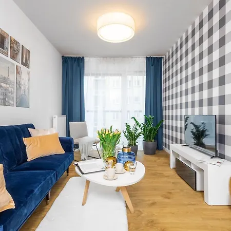 Aparthotel Deluxe By The Railway Station - Parking W Cenie