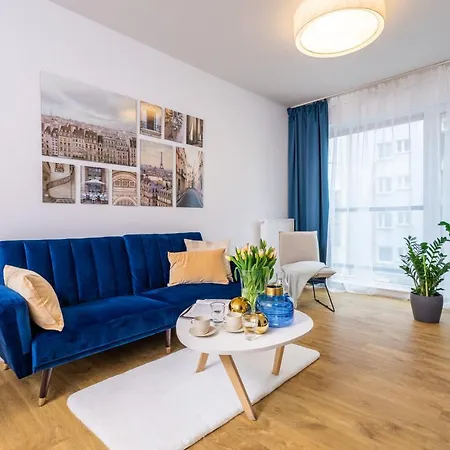 Deluxe By The Railway Station - Parking W Cenie Aparthotel Breslavia