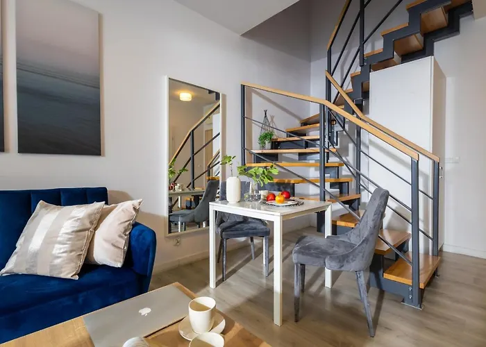 Deluxe By The Railway Station - Parking W Cenie Wroclaw