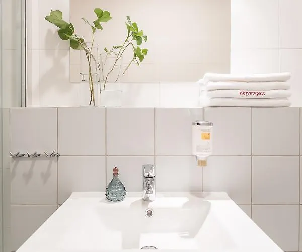 Deluxe By The Railway Station - Parking W Cenie