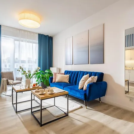 Deluxe By The Railway Station - Parking W Cenie 3* فروتسواف