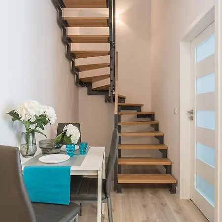 Aparthotel Deluxe By The Railway Station - Parking W Cenie