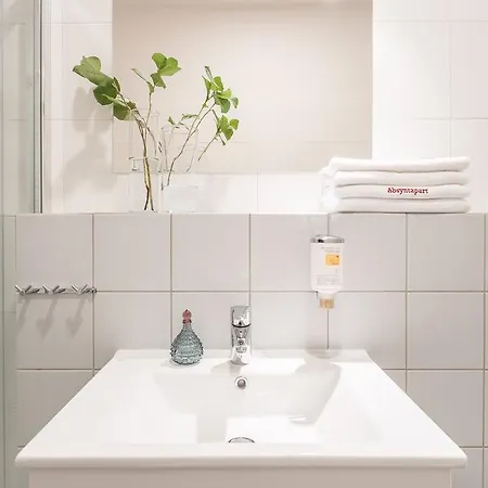 Deluxe By The Railway Station - Parking W Cenie