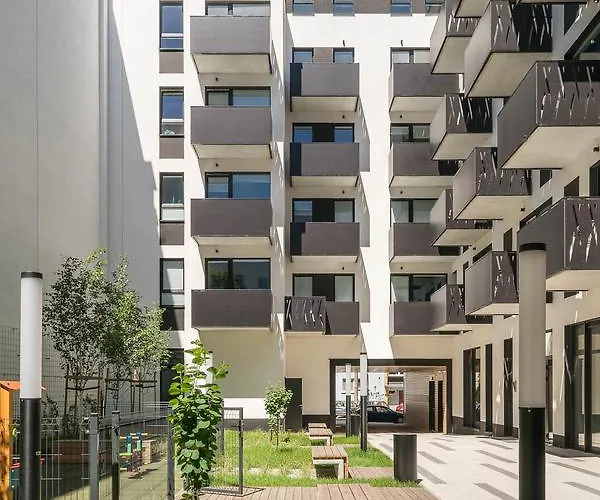 Deluxe By The Railway Station - Parking W Cenie