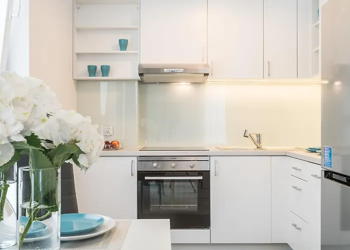 Deluxe By The Railway Station - Parking W Cenie